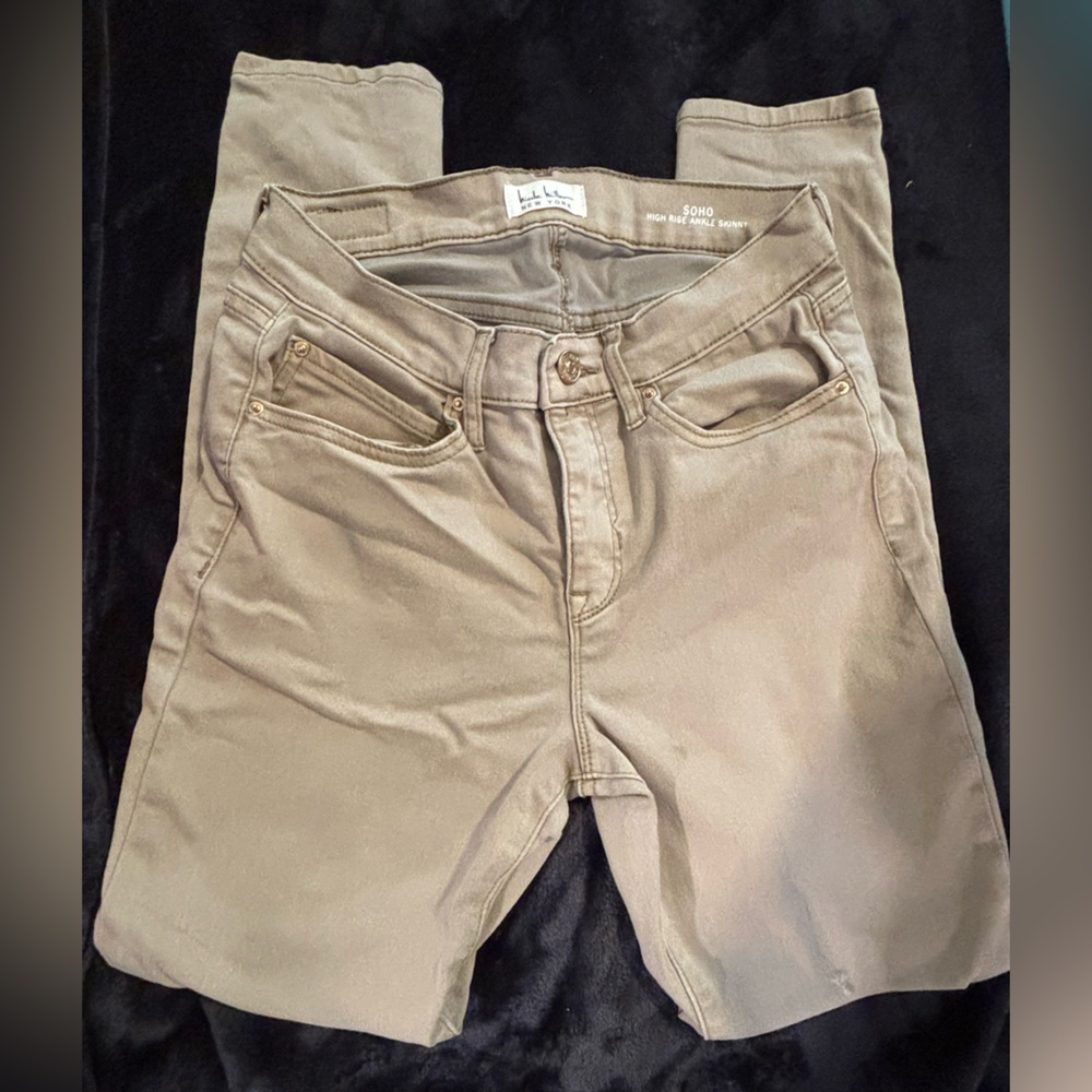 Nicole Miller SOHO High-Rise Ankle Pants in Light Khaki